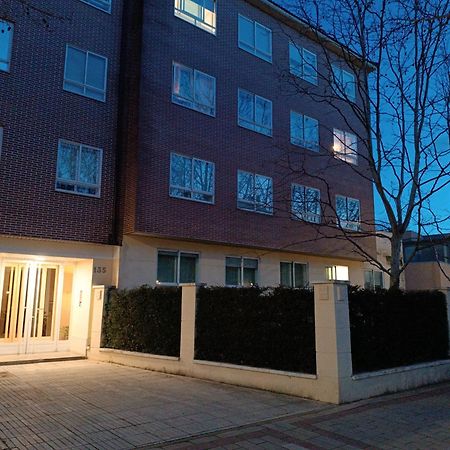וייאדוליד Apartamentos Go Covaresa Parking Gratuito Bajo Disponibilidad מראה חיצוני תמונה