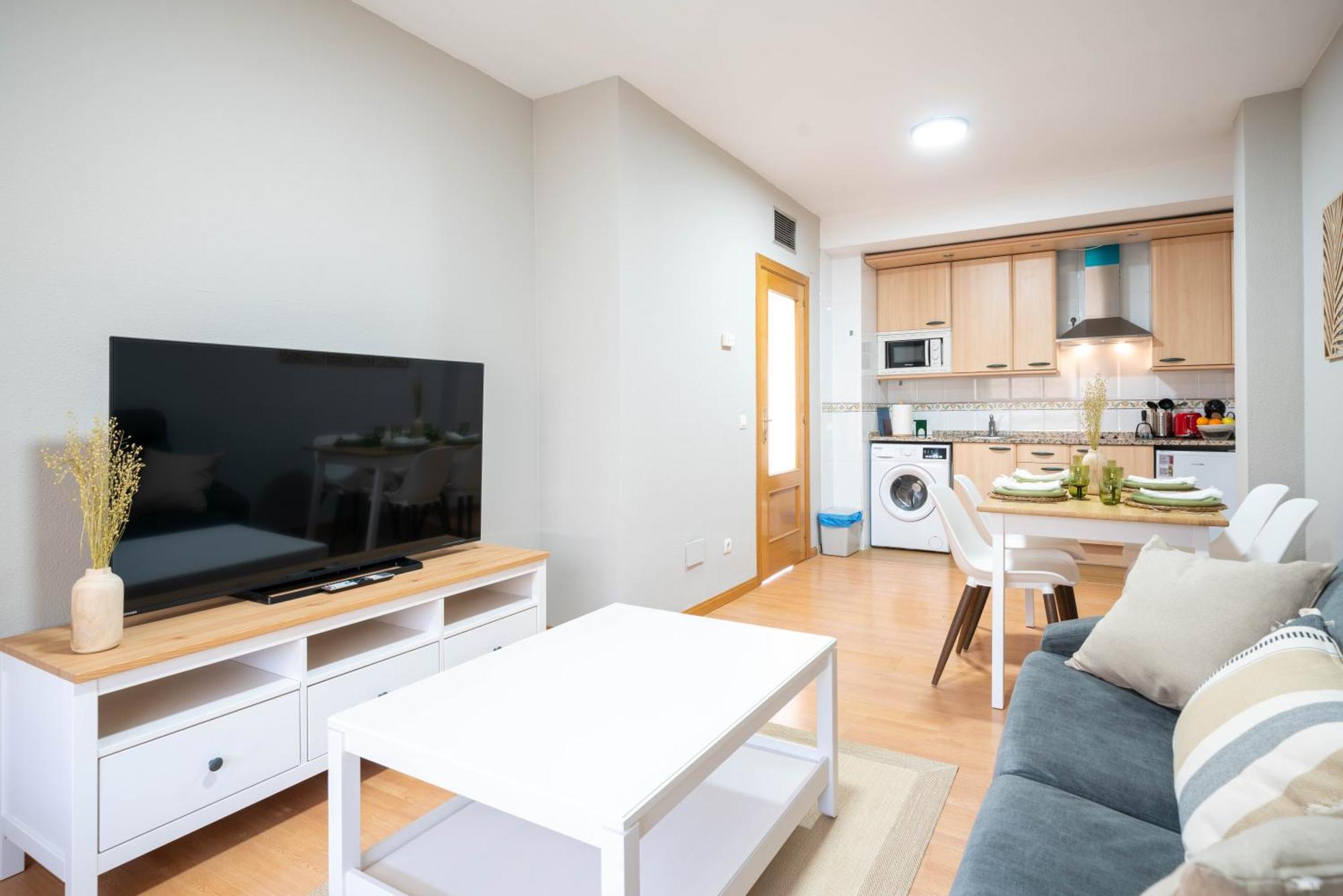 וייאדוליד Apartamentos Go Covaresa Parking Gratuito Bajo Disponibilidad מראה חיצוני תמונה
